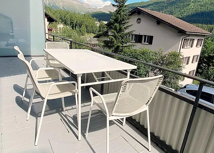 Apartment 70m2 Mit Seeblick, Balkon, Serlas, Parkplatz - S11,1