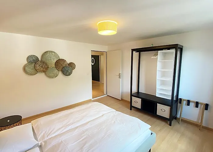 Appartement 70m2 Mit Seeblick, Balkon, Serlas, Parkplatz - S11,1