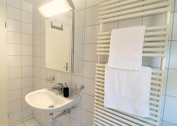 70m2 Mit Seeblick, Balkon, Serlas, Parkplatz - S11,1 * Saint-Moritz